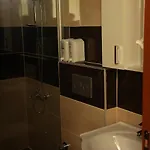 Otel Guenduez Ξενοδοχείο *