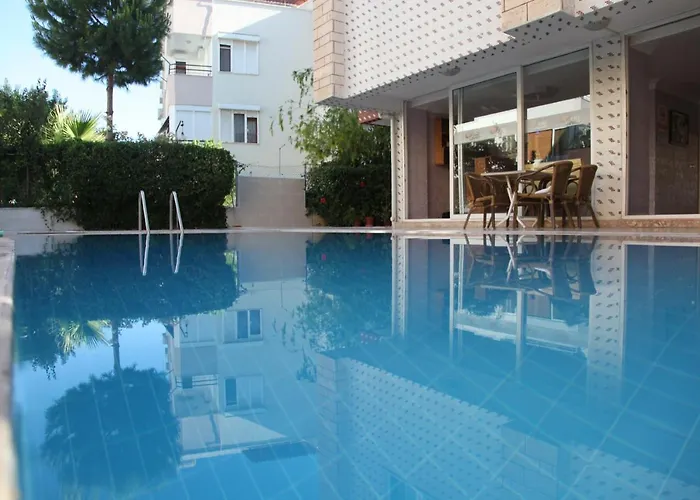 Ξενοδοχείο Otel Guenduez Αττάλεια