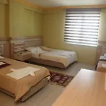 Otel Guenduez * 安塔利亚