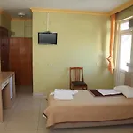 Otel Guenduez 酒店