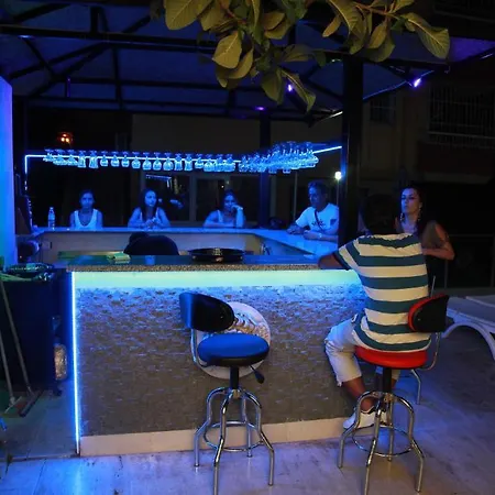Hotel Otel Guenduez