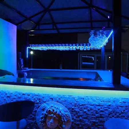 Otel Guenduez