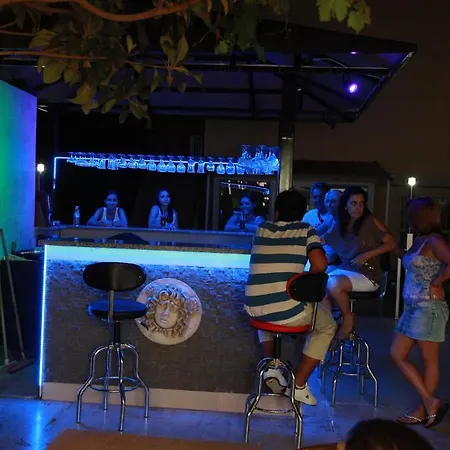 Otel Guenduez * Antalya