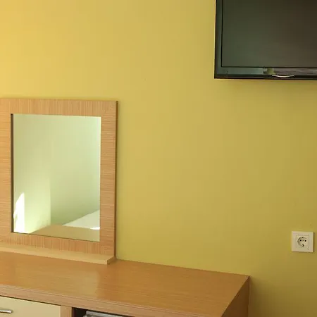 Otel Guenduez Szálloda *