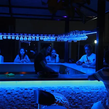 Szálloda Otel Guenduez